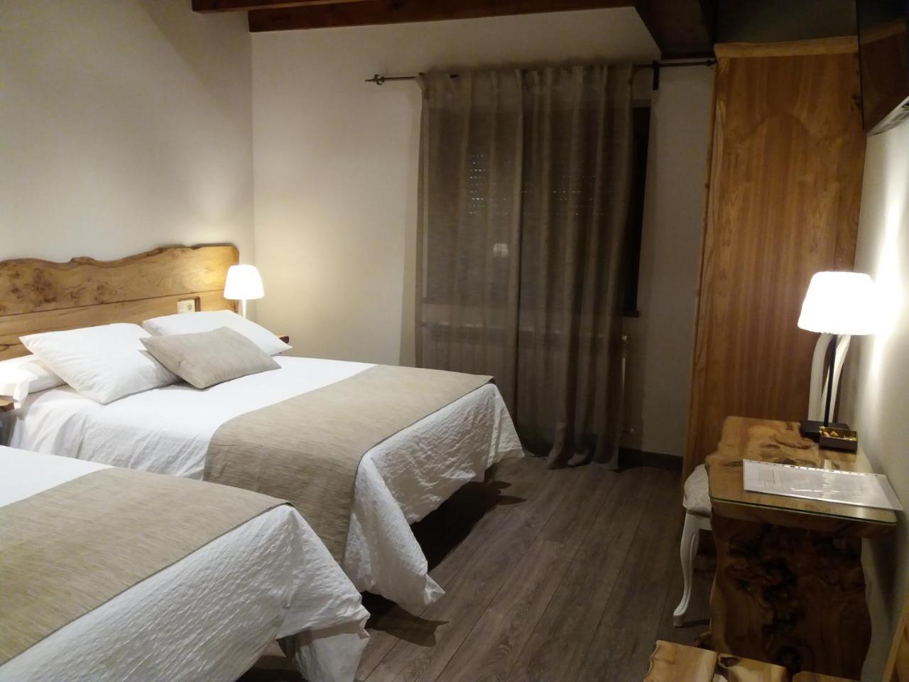 Hotel Rural El Yunque Santibanez de la Pena Dış mekan fotoğraf